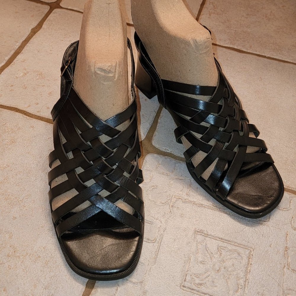 Naturalizer Natural Flex Woven Black Leather Sandal - Size 7 ½ W